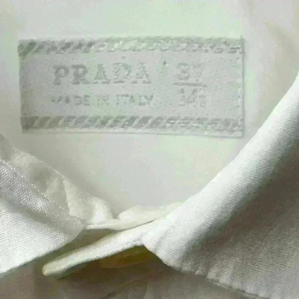 Prada 100% Cotton Classic  White Shirt - Picture 4 of 8